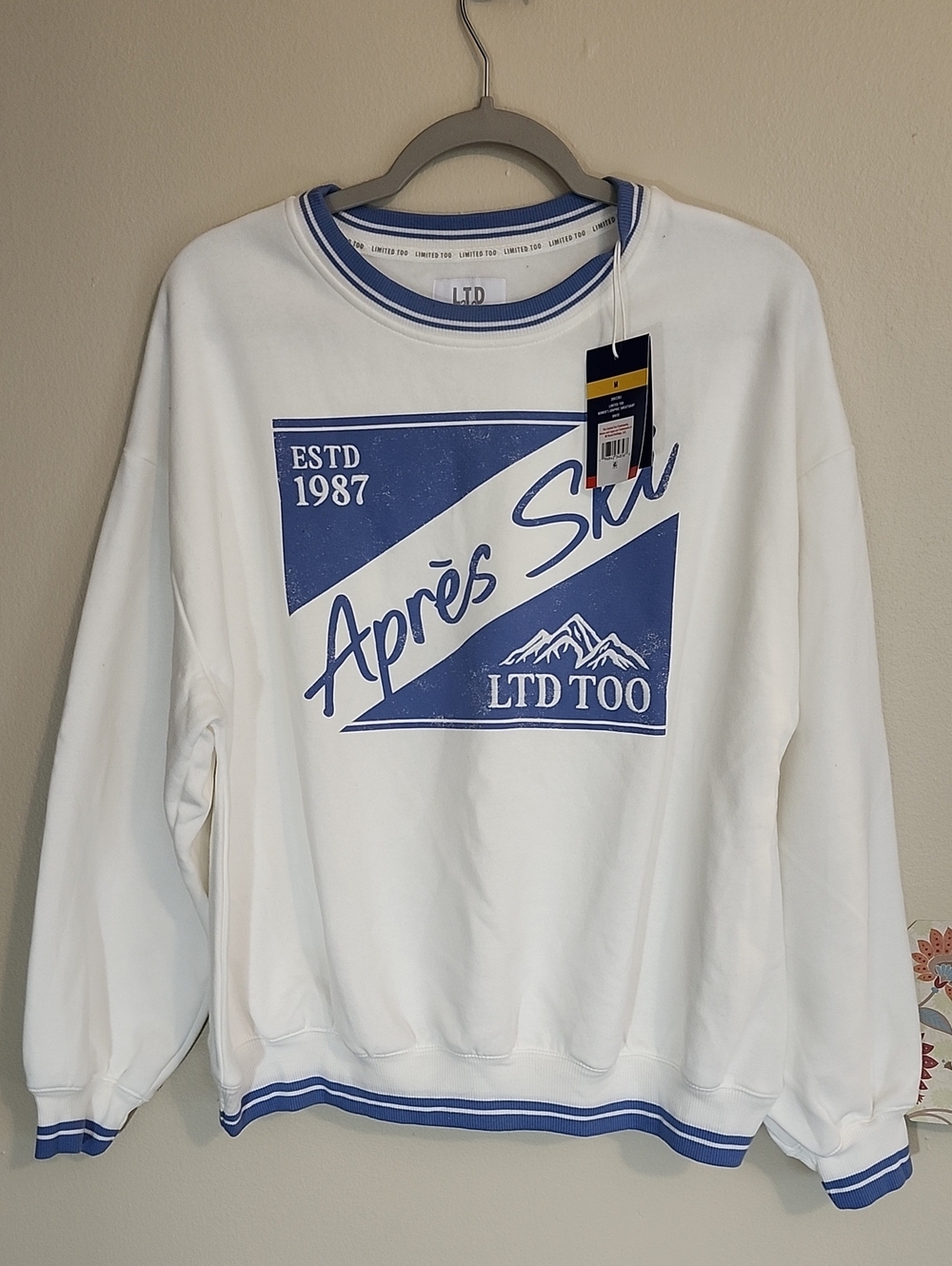NWT Apres Ski Graphic Sweatshirt/Size M - Picture 4 of 8